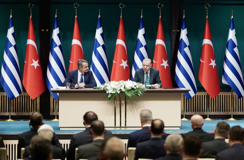  Πυρά της αντιπολίτευσης για την συνάντηση Μητσοτάκη-Ερντογάν