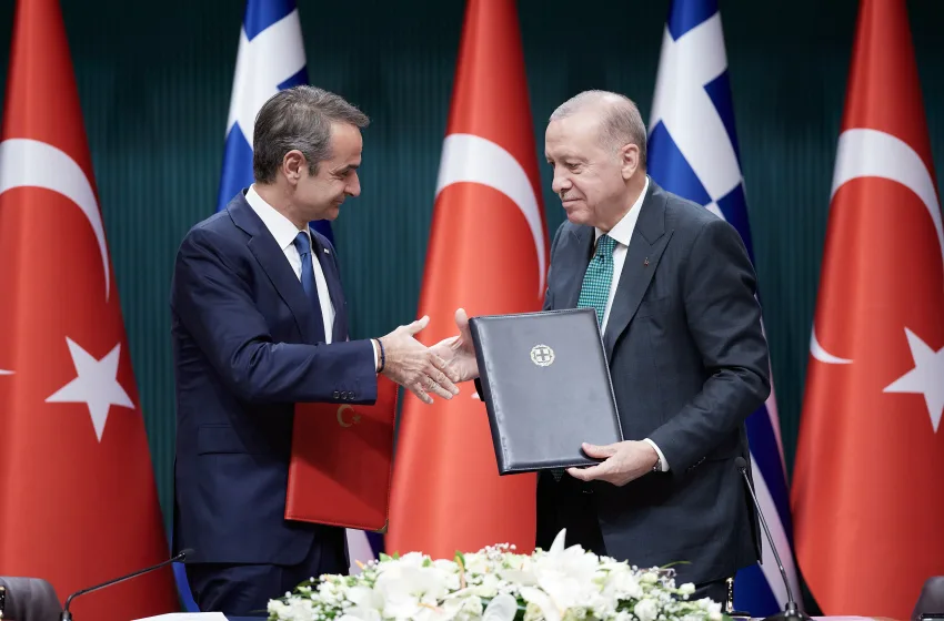  Bloomberg για Μητσοτάκη-Ερντογάν: Τόνοι συμφιλίωσης και χαλάρωση της έντασης