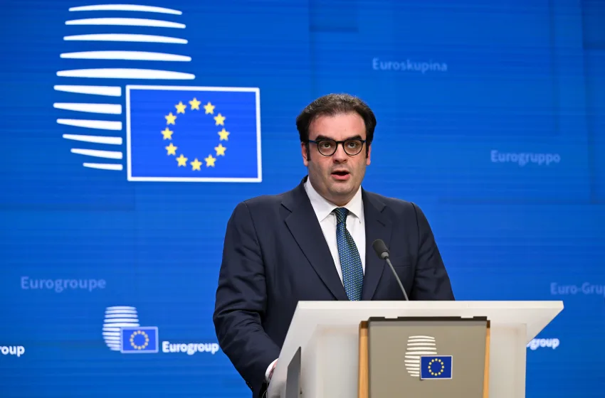  Πιερρακάκης: Ο διεθνής ρόλος του ευρώ η στρατηγική απάντηση στις οικονομικές προκλήσεις που αντιμετωπίζει η Ευρώπη