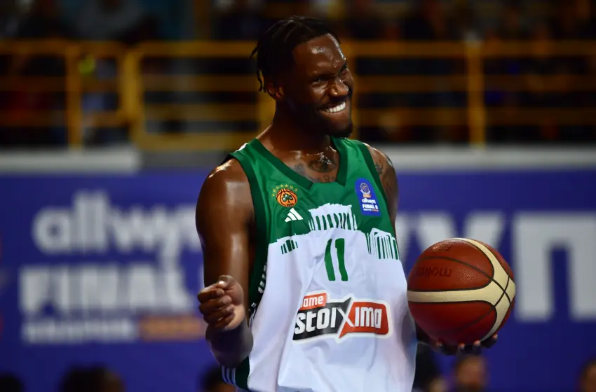  Ξέσπασε ο Παναθηναϊκός κόντρα στον ΠΑΟΚ, στο ντεμπούτο του Χέιζ-Ντέιβις