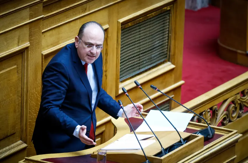  Λαζαρίδης για Δένδια: Εγώ αν ήμουν πρωτοκλασάτος υπουργός δεν θα έκανα αυτές τις δηλώσεις