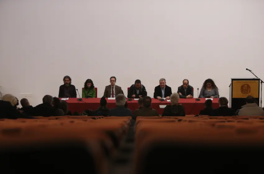  ΑΠΘ: Σοβαρές καταγγελίες για εξευτελιστικές έρευνες φοιτητών μετά τις προσαγωγές- Τους ανάγκασαν να κατεβάσουν παντελόνια και εσώρουχα