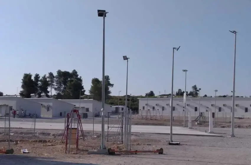  Ριτσώνα: Μαχαίρωσαν 20χρονο μετανάστη στη δομή- Συναγερμός στην αστυνομία