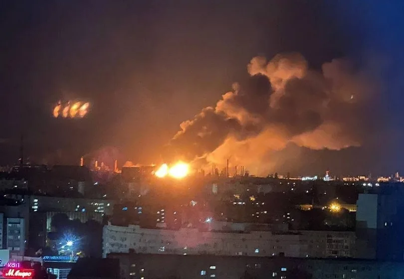  Ουκρανικά drones έπληξαν ρωσικό διυλιστήριο πετρελαίου 