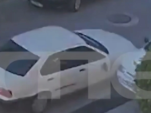  Άλιμος: Μεθυσμένη οδηγός πήρε σβάρνα 11 αυτοκίνητα- “Σιγά, τι έκανα” (vid)