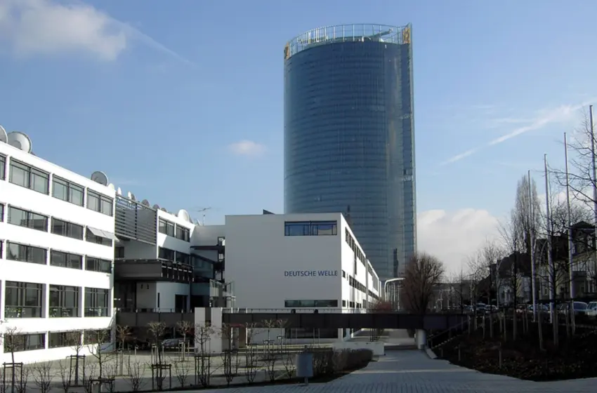  Αυλαία για την ελληνική υπηρεσία της Deutsche Welle- “Λυπούμαστε ιδιαίτερα για το κλείσιμο… “