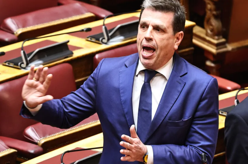  Δυσφορία στο Μαξίμου για τον Καιρίδη και την επίθεση σε Πλεύρη- “Αποτυχία της χώρας και της πολιτικής μας η τραγωδία στη Χίο”