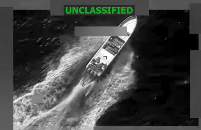  Νέα αμερικανική πυραυλική επίθεση με δύο νεκρούς σε ταχύπλοο που φέρεται να μετέφερε ναρκωτικά  (vid)
