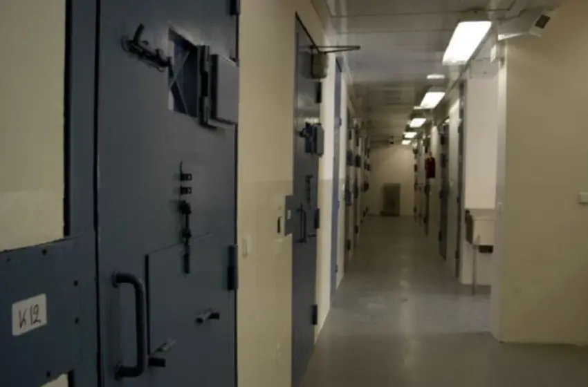  Φυλακές Δομοκού: Συνελήφθη αρχιφύλακας για συνέργεια στη δολοφονία ισοβίτη