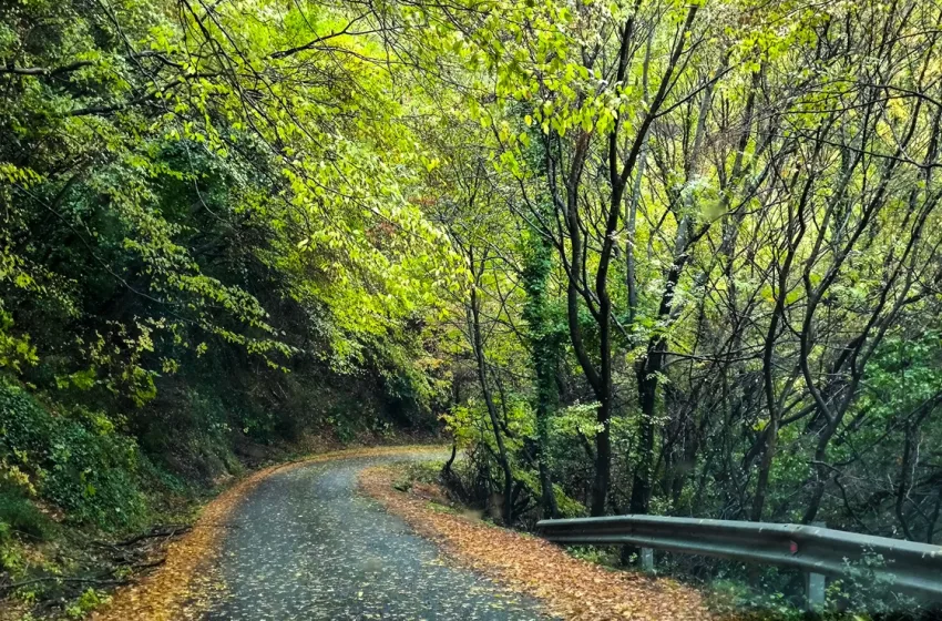  Επιμένουν οι ισχυρές βροχές και οι καταιγίδες- Ποιες περιοχές θα επηρεαστούν