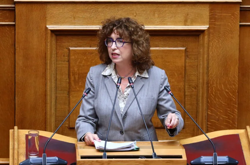  Πλεύση Ελευθερίας: Ανεξαρτητοποιήθηκε η βουλευτής Έλενα Καραγεωργοπούλου