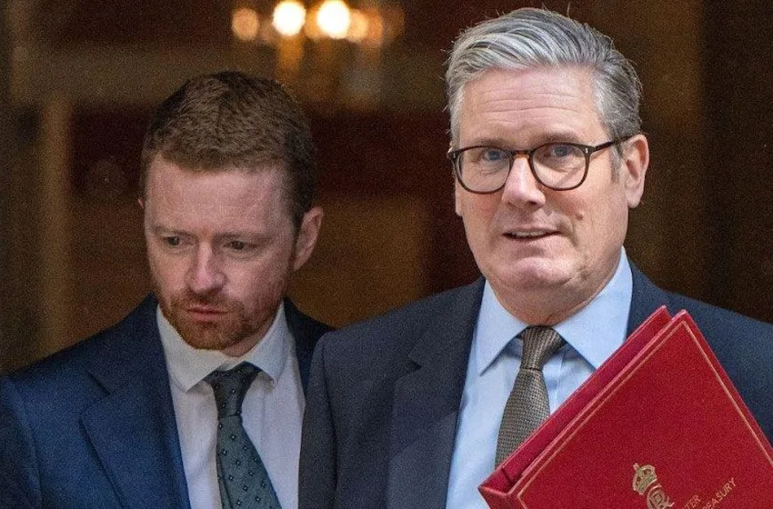  Σκάνδαλο ΈπσταΪν:  Παραιτήθηκαν ο προσωπάρχης και ο διευθυντής επικοινωνίας του Στάρμερ