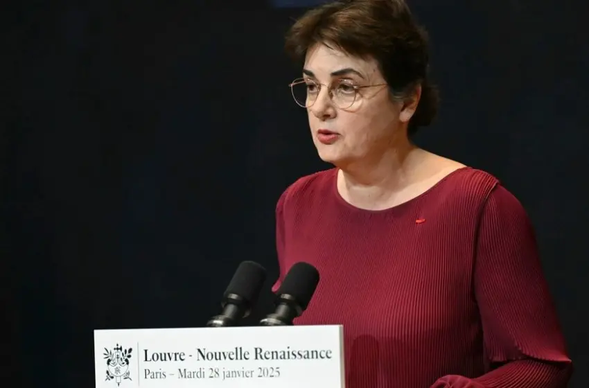  Παραιτήθηκε η πρόεδρος του Μουσείου του Λούβρου