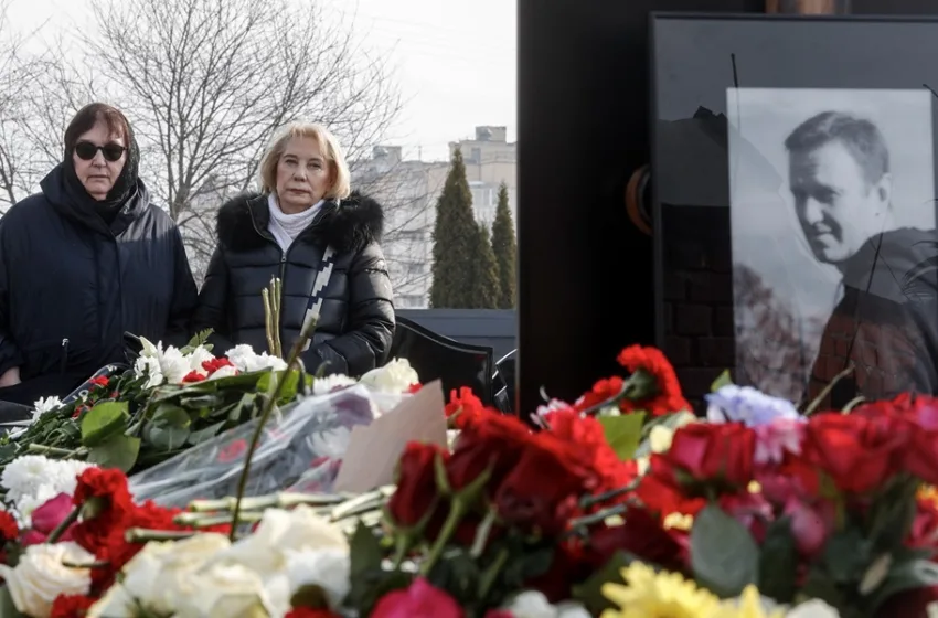  Μητέρα Ναβάλνι: Η ανακάλυψη τοξινών επιβεβαιώνει ότι δολοφονήθηκε