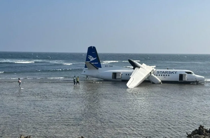  Σομαλία: Αεροπλάνο κατέληξε στη θάλασσα αμέσως μετά την απογείωση