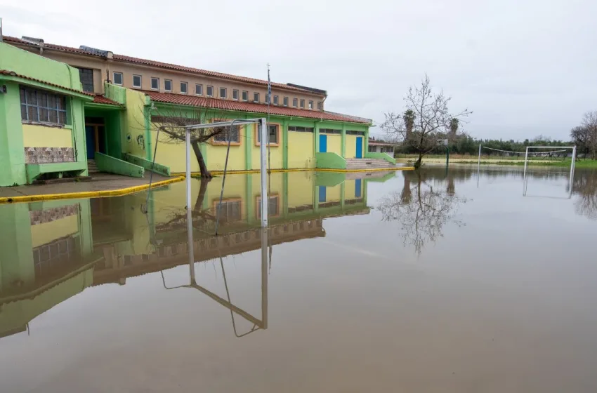  Πύργος: Σαρωτική η κακοκαιρία-Κλειστά σχολεία, πλημμυρισμένοι δρόμοι