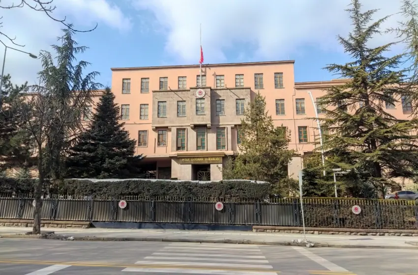  Άγκυρα: Οι έρευνες υδρογονανθράκων στην Κρήτη συνιστούν παραβίαση του διεθνούς δικαίου