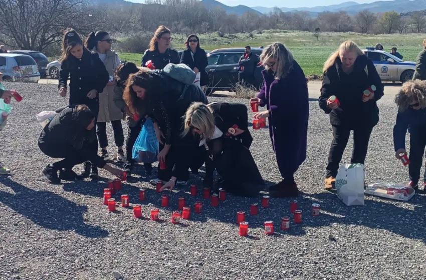  Τέμπη: Τρισάγιο για τα θύματα στο σημείο της τραγωδίας