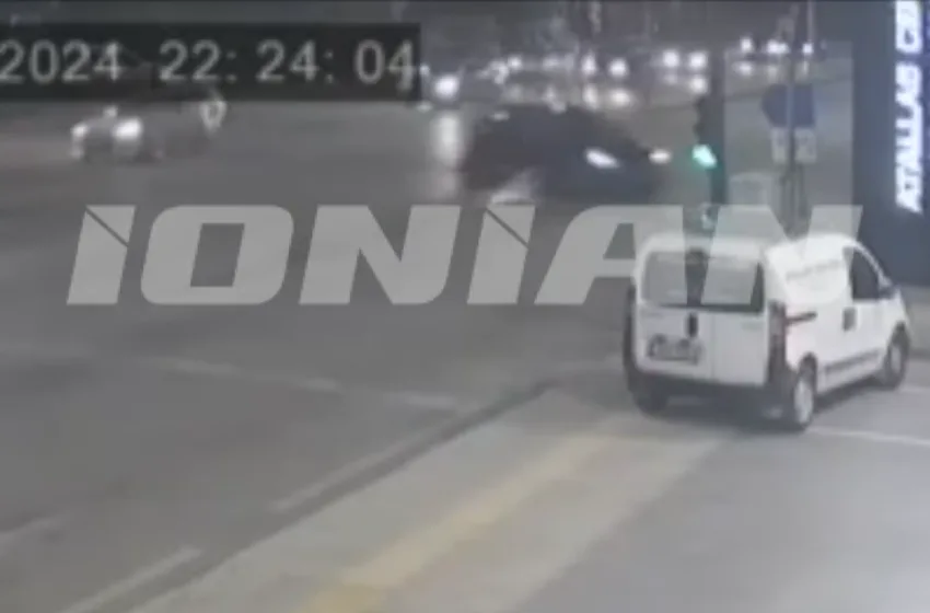  Οδηγός που έχει καταδικαστεί για τροχαίο με θύματα δύο παιδιά 18 και 19 ετών ζητάει αποζημίωση για τις ζημιές στο αυτοκίνητο