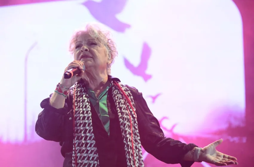  Εκτάκτως στο νοσοκομείο η Τάνια Τσανακλίδου