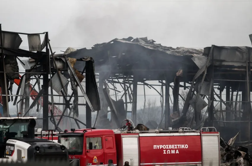  “Βιολάντα”: Νέες έρευνες για την έκρηξη – Στο μικροσκόπιο στελέχη του εργοστασίου και μηχανικοί