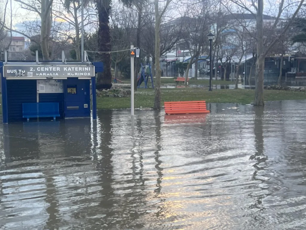 Κατερίνη:Να κηρυχθεί σε κατάσταση έκτακτης ανάγκης ζητά ο δήμος-Τεράστιες ζημιές από υπερχείλιση 3 δήμοςΚατερίνης1