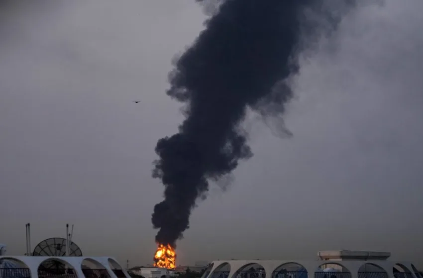  Ιρανική επίθεση σε εργοστάσιο αλουμινίου στα Ηνωμένα Αραβικά Εμιράτα