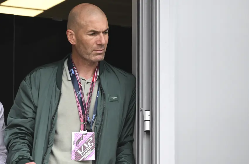  Ήρθε η ώρα: Ο Ζινεντίν Ζιντάν αναλαμβάνει, μετά το Μουντιάλ, την Εθνική Γαλλίας