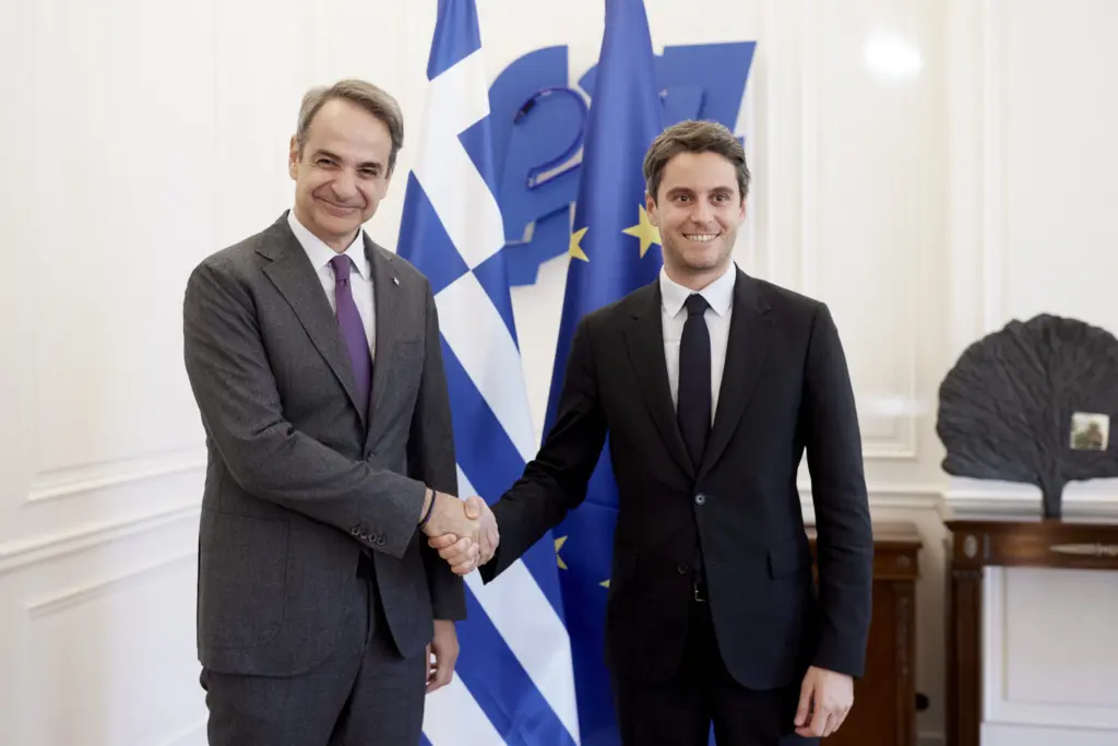 26 03 05 0002 DPC4143 2048x1366 1