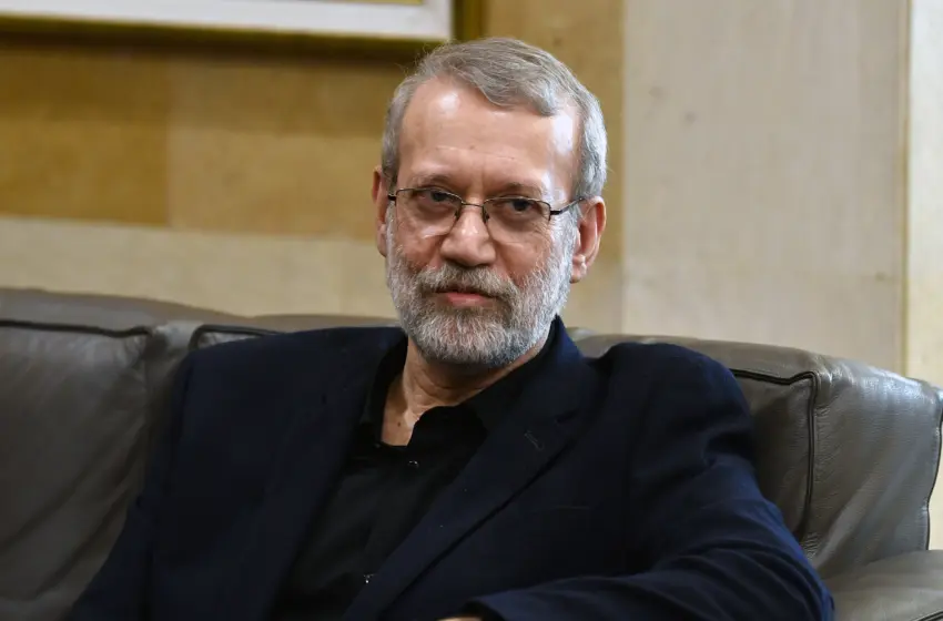  New York Times: Η δολοφονία Λαριτζανί δίνει τα κλειδιά του Ιράν στον στρατό