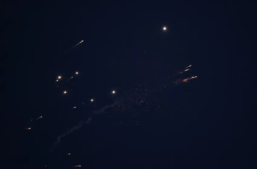  Ισραήλ: Εκρήξεις ακούστηκαν στην Ιερουσαλήμ – Νέος συναγερμός για πυραύλους από το Ιράν