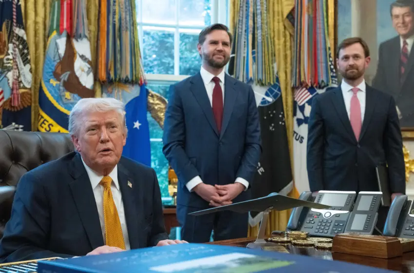  Τραμπ για παραίτηση Κέντ: “Ανέκαθεν πίστευα πως ήταν αδύναμος”