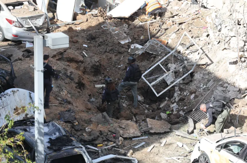  Ισραήλ: Τρεις τραυματίες, ανάμεσά τους ένα βρέφος, από ιρανικές πυραυλικές επιθέσεις