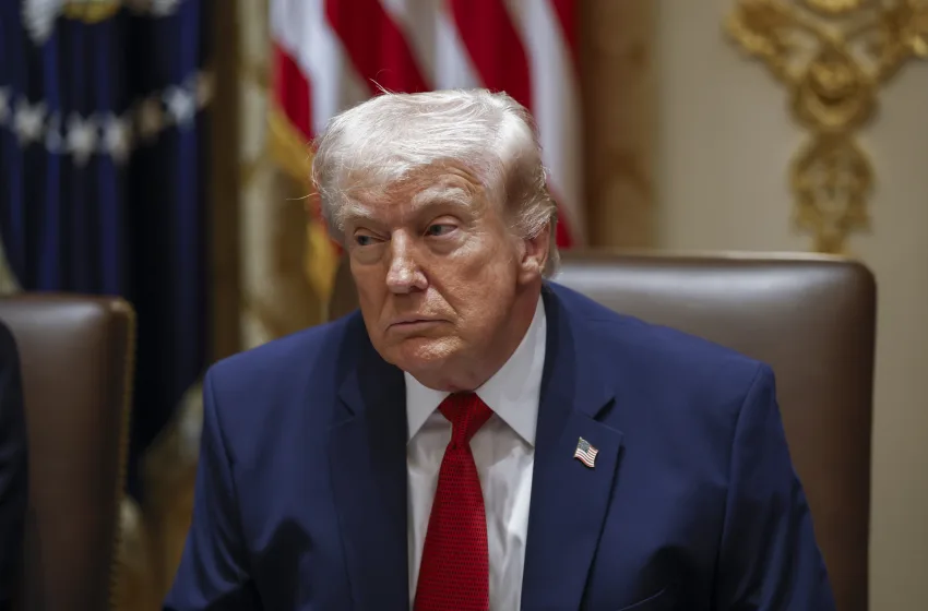  Ο Τραμπ παρατείνει το τελεσίγραφο στο Ιράν κατά 10 μέρες- “Οι συνομιλίες πάνε καλά”