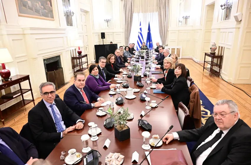  Ολοκληρώθηκε μετά από 4 ώρες το Εθνικό Συμβούλιο Εξωτερικής Πολιτικής