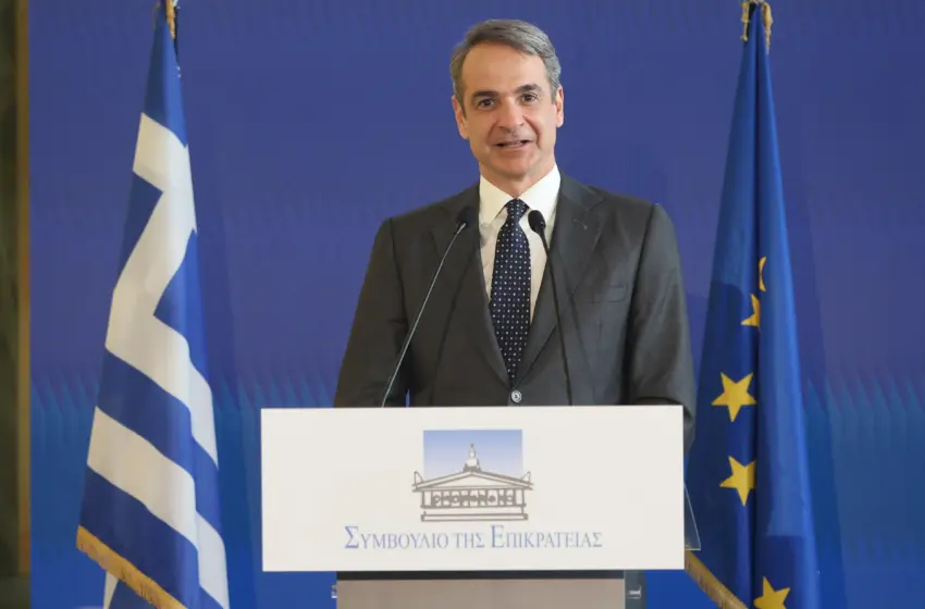  Μητσοτάκης: Η Δικαιοσύνη οφείλει να είναι θωρακισμένη και μακριά από  επιθέσεις