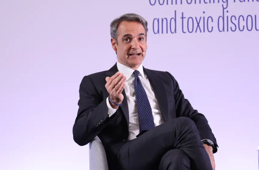  Μητσοτάκης: Υπάρχει ψευδής είδηση, όχι ψευδής άποψη-Έρχεται απαγόρευση social media σε ανήλικους κάτω των 15