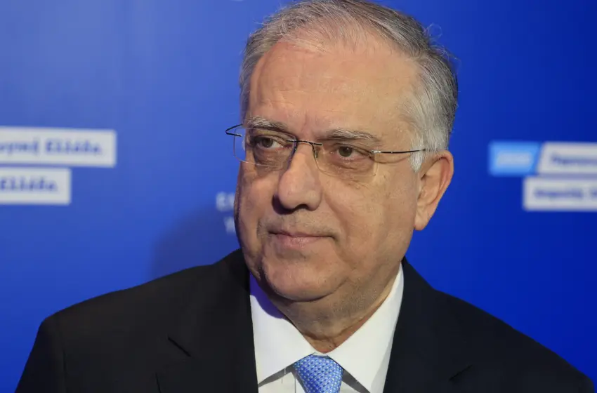  Θεοδωρικάκος: 2,5 δισ. ευρώ επενδύσεις και 15.000 νέες θέσεις εργασίας μέσω του Αναπτυξιακού Νόμου