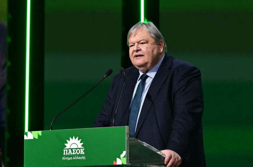  Συνέδριο ΠΑΣΟΚ/Βενιζέλος: Στόχος η νίκη και ένα νέο κοινωνικό συμβόλαιο για τη χώρα