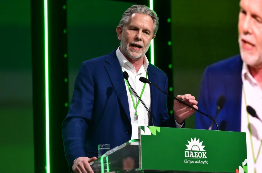  Συνέδριο ΠΑΣΟΚ/Γερουλάνος: Οι αντίπαλοι φοβούνται γιατί ξέρουν ότι όταν ξυπνήσει ο γίγαντας ΠΑΣΟΚ δεν τους σώζει τίποτα