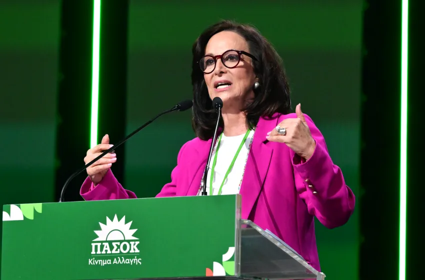  Συνέδριο ΠΑΣΟΚ/Διαμαντοπούλου: Αντίπαλος του ΠΑΣΟΚ είναι η συντήρηση, ο πελατειασμός κι ο κάθε λογής λαϊκισμός