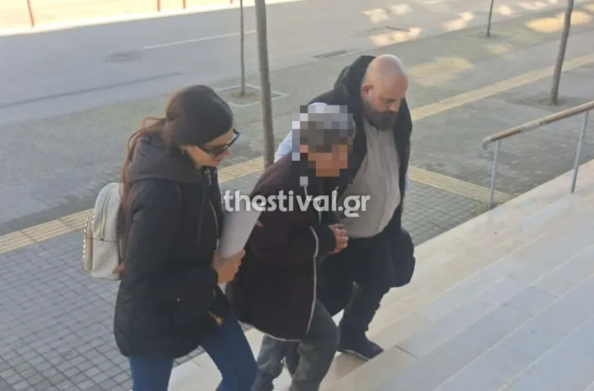  Θεσσαλονίκη: Παραμένει υπό κράτηση η 77χρονη που συνελήφθη μετά τον θάνατο του 82χρονου συζύγου της