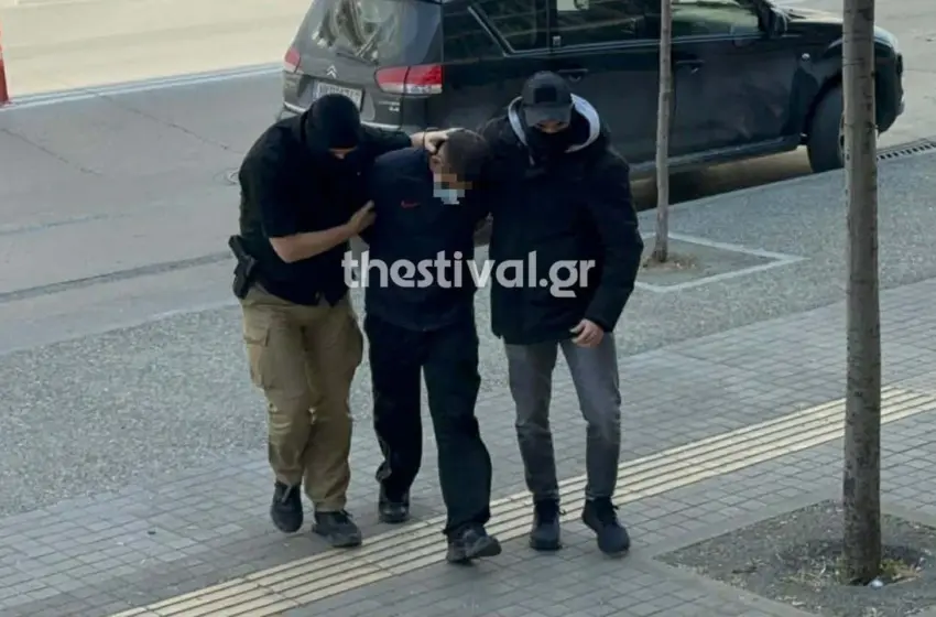  Θεσσαλονίκη: Στην καρδιά το θανάσιμο πλήγμα  στον 20χρονο-Δίωξη για ανθρωποκτονία με πρόθεση στον 23χρονο