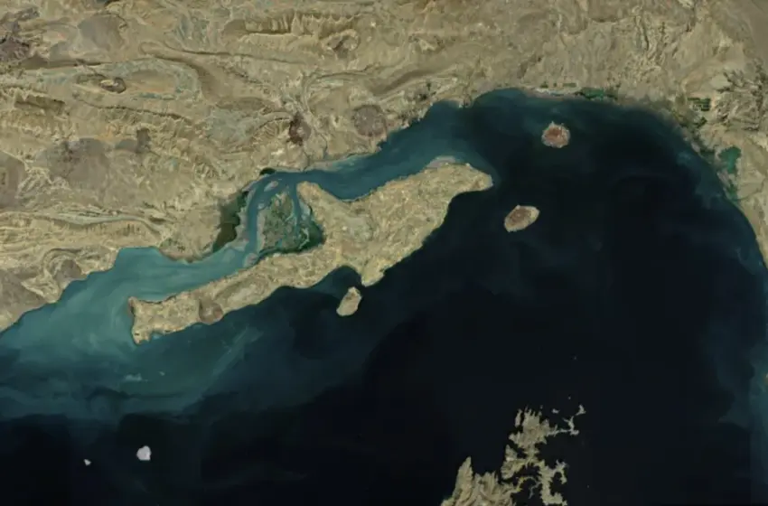  Κεσμ: Το “κλειδί” του Ορμούζ-Πολλαπλασιαστής ισχύος για το Ιράν, στόχος επιχείρησης για ελεύθερη ναυσιπλοΐα