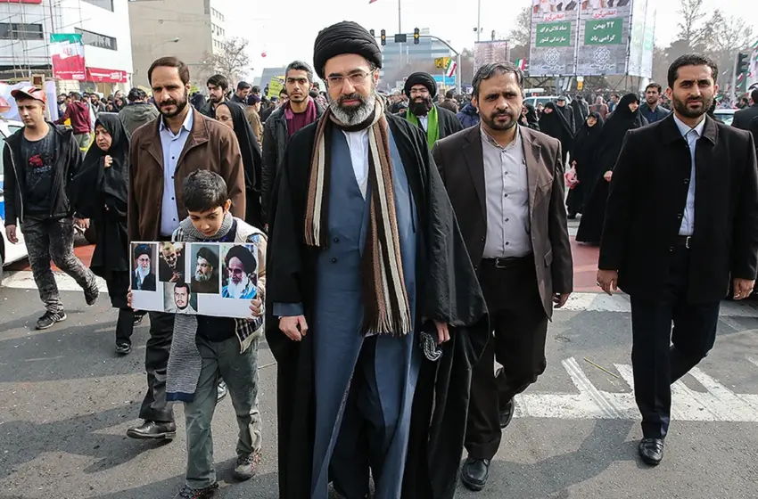  Νέος ανώτατος ηγέτης του Ιράν ο Μοτζτάμπα Χοσεϊνί Χαμενεΐ, γιος του Αγιοταλάχ Χαμενεΐ