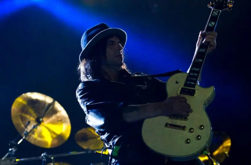  Πέθανε στα 64 ο κιθαρίστας των Motorhead, Φιλ Κάμπελ μετά από επέμβαση