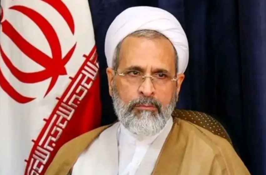  Ιράν: Ο Αλιρεζά Αράφι αναλαμβάνει προσωρινά το ρόλο του ανώτατου ηγέτη