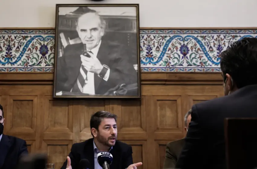  Αντιγράφοντας τον Ανδρέα, κατά το δοκούν…