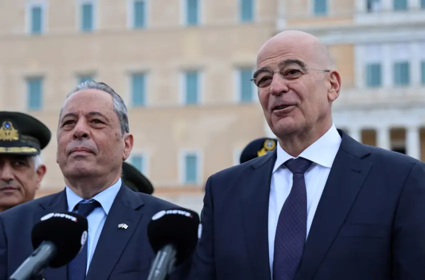  Δένδιας: Οι Ένοπλες Δυνάμεις εξελίσσονται παρέχοντας το αγαθό της ασφάλειας στον Ελληνισμό