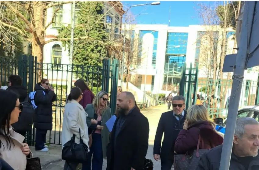  Κομοτηνή:Τηλεφώνημα για βόμβα στα δικαστήρια – Εκκενώθηκε το κτήριο